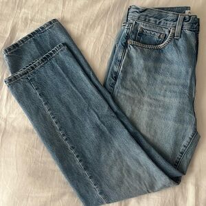 Uniqlo Straight Leg Jeans in Light Blue Denim
